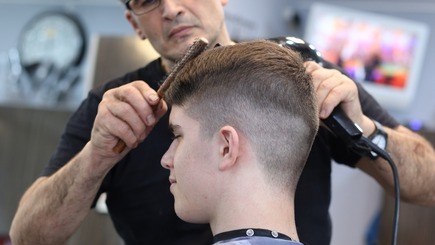 Recenzje Salony fryzjerskie w Polska